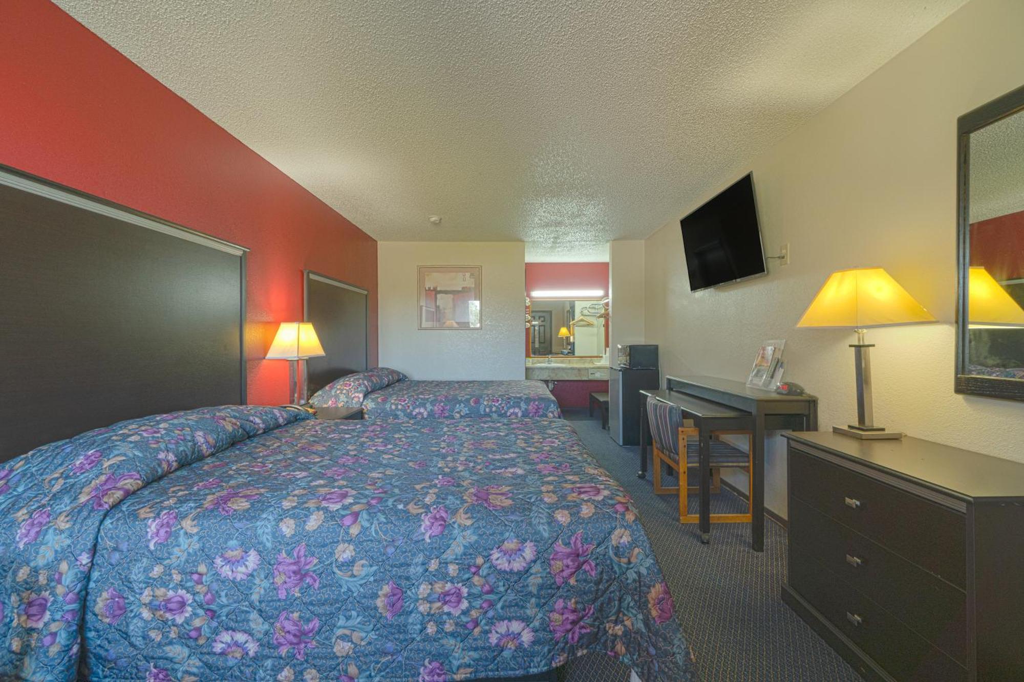 Regency Inn & Suites By Oyo Bay City Tx Luaran gambar
