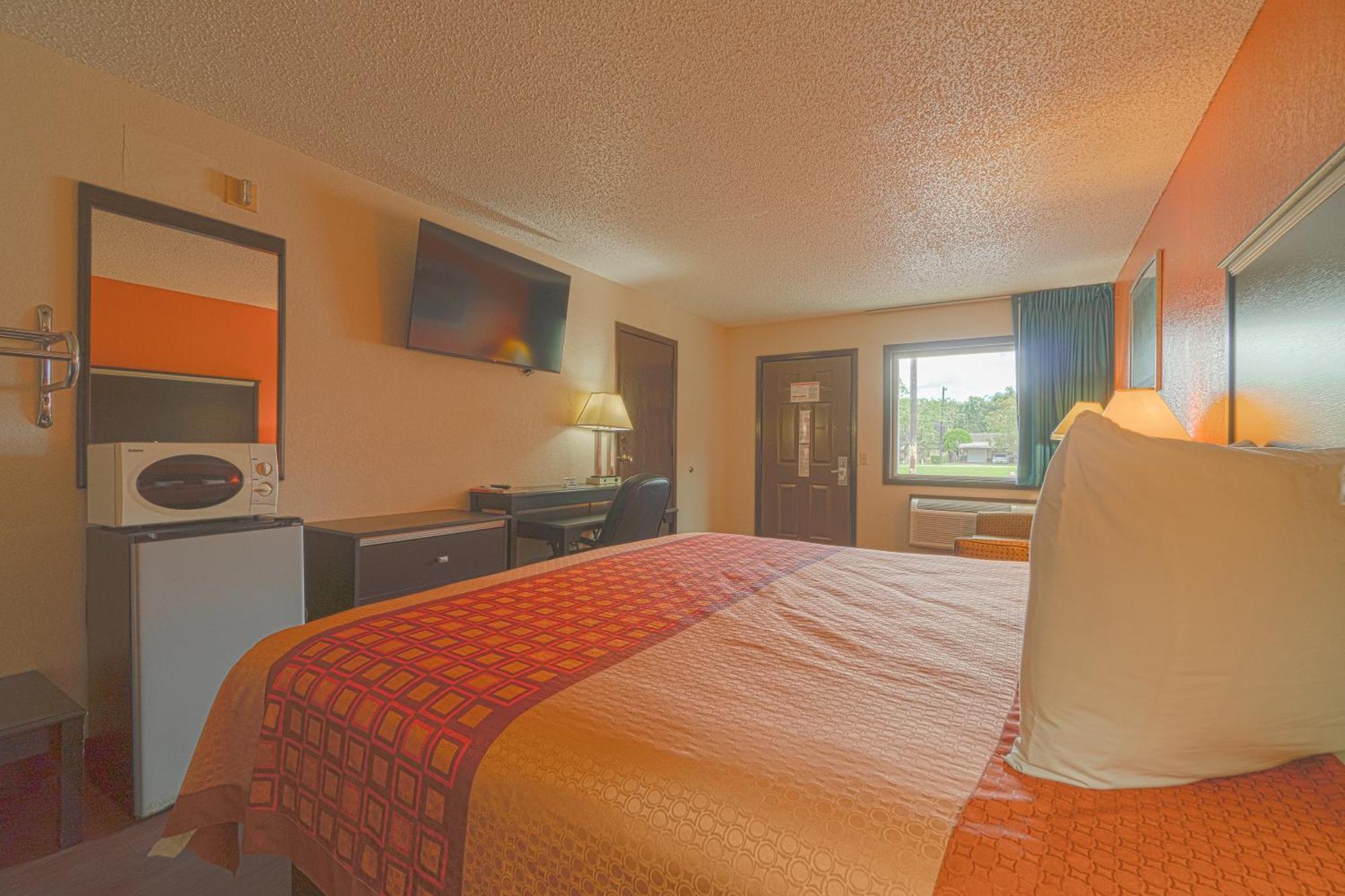 Regency Inn & Suites By Oyo Bay City Tx Luaran gambar