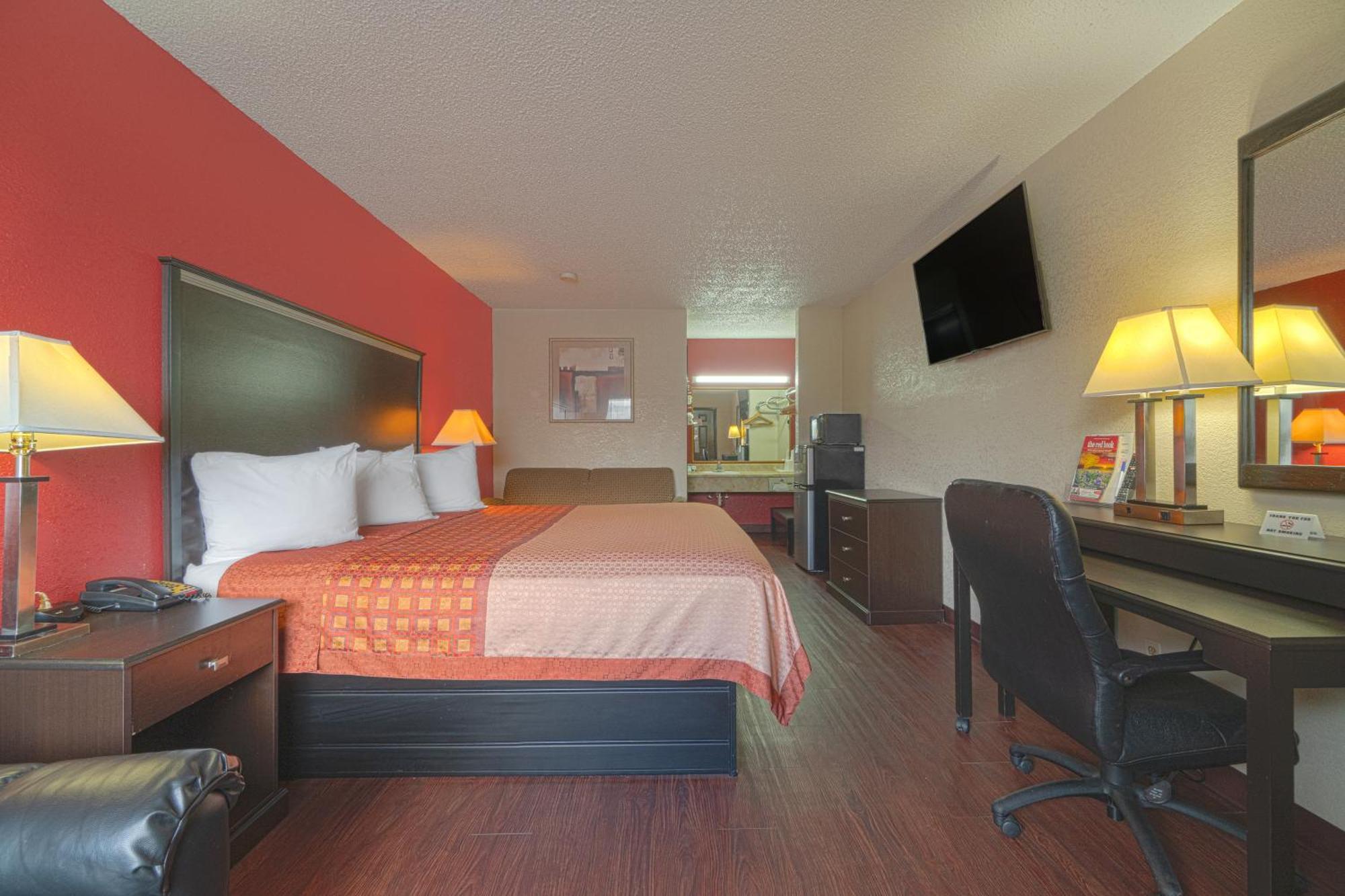 Regency Inn & Suites By Oyo Bay City Tx Luaran gambar