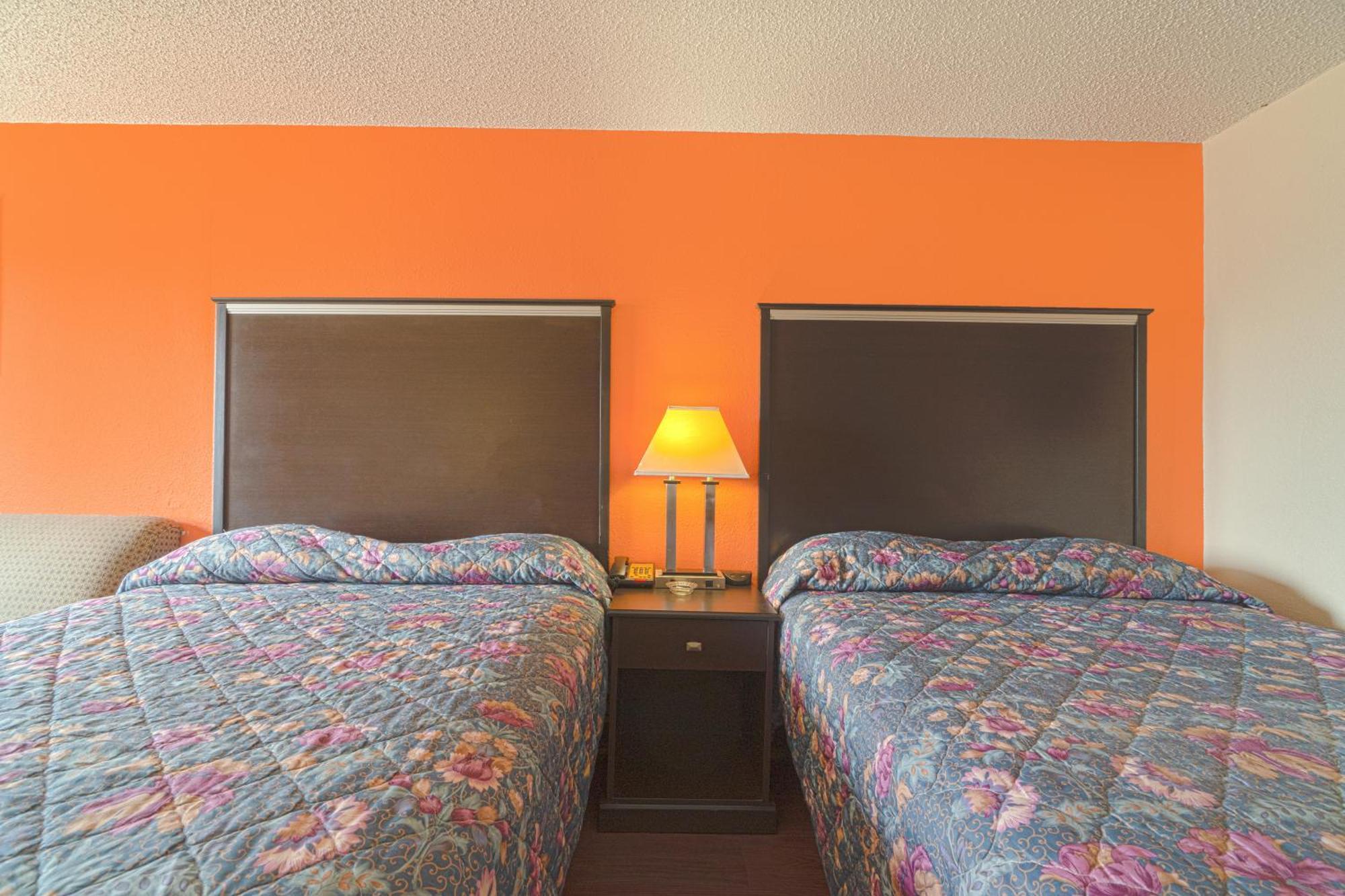 Regency Inn & Suites By Oyo Bay City Tx Luaran gambar