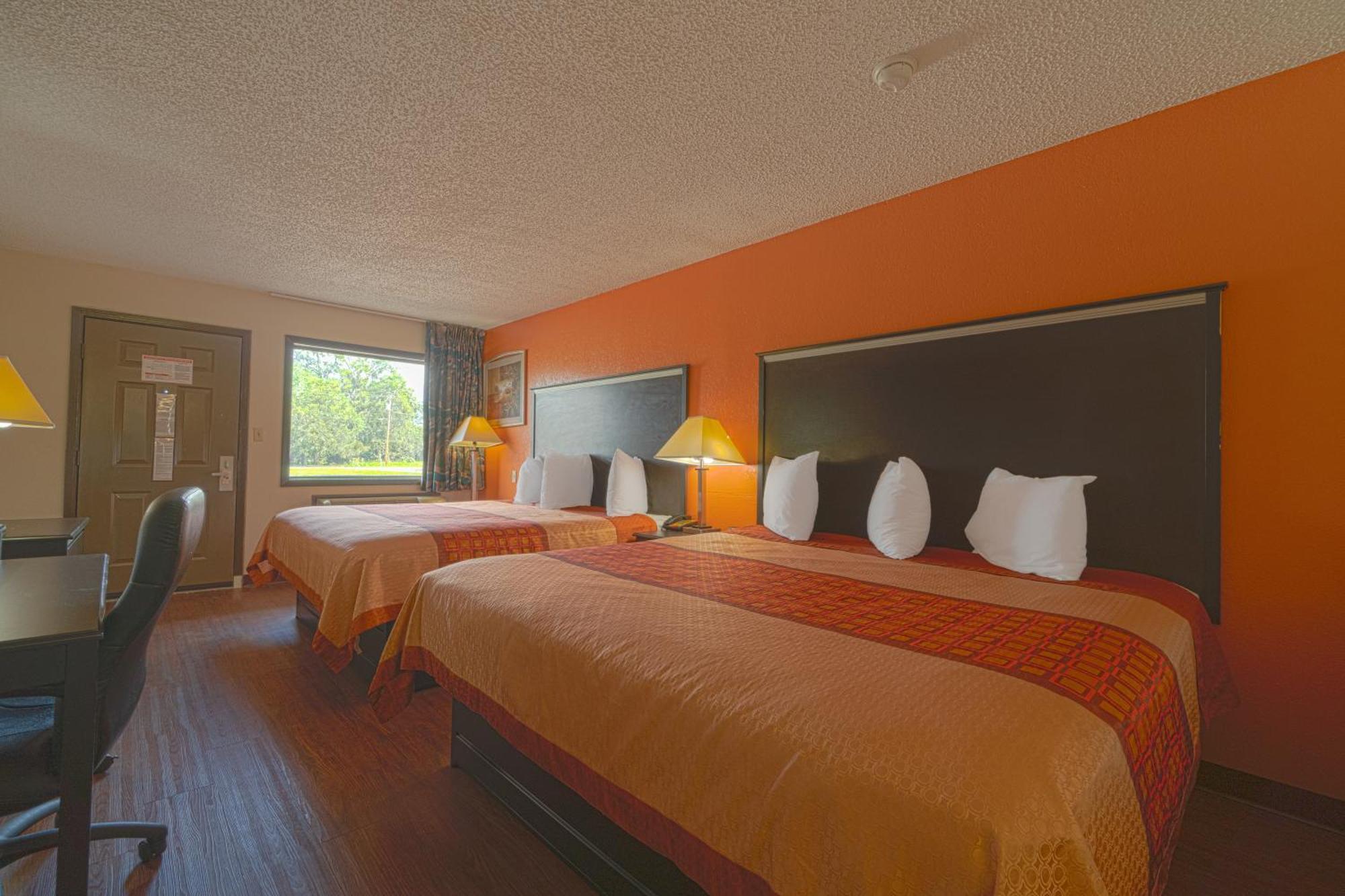 Regency Inn & Suites By Oyo Bay City Tx Luaran gambar
