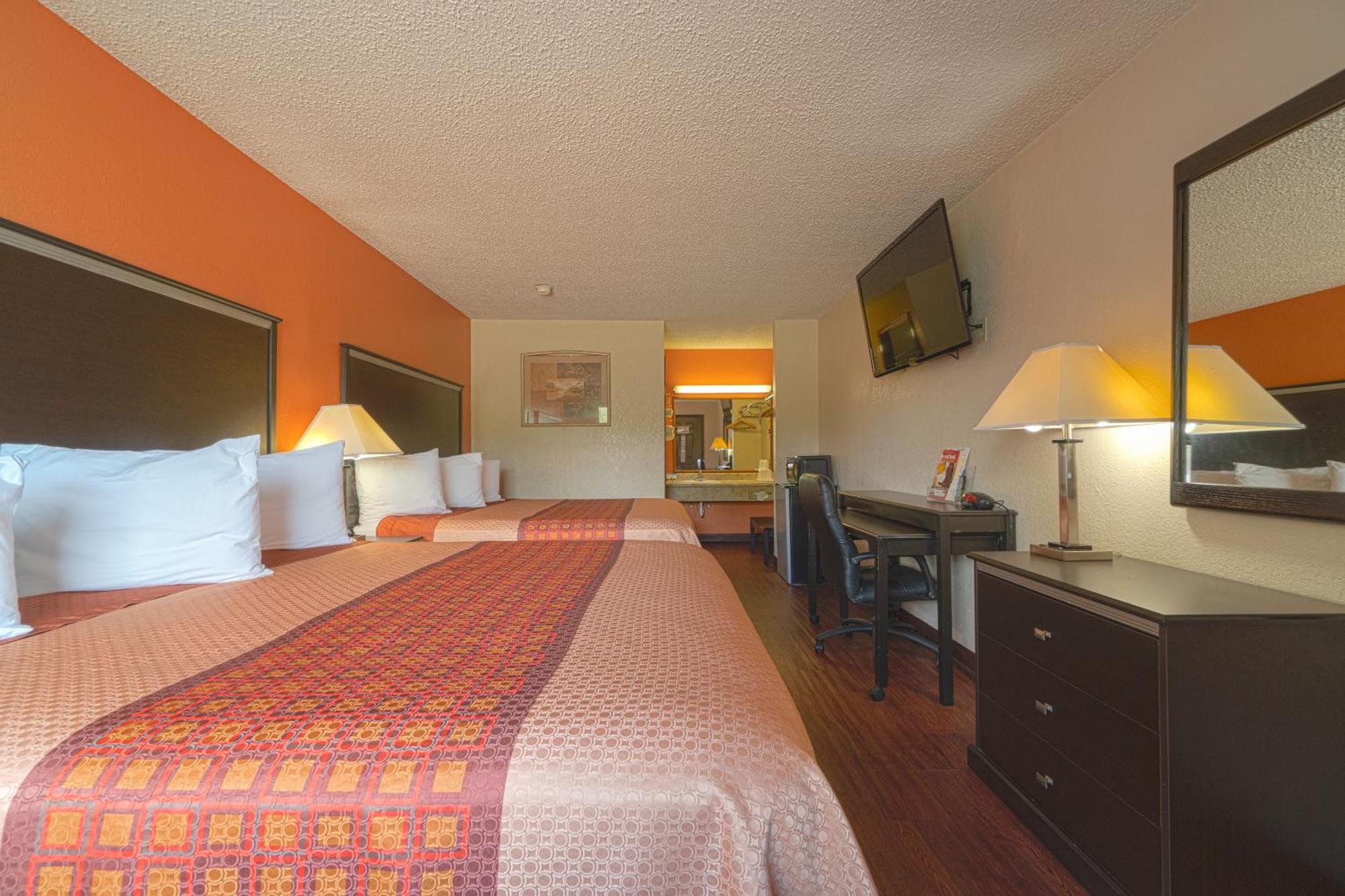 Regency Inn & Suites By Oyo Bay City Tx Luaran gambar