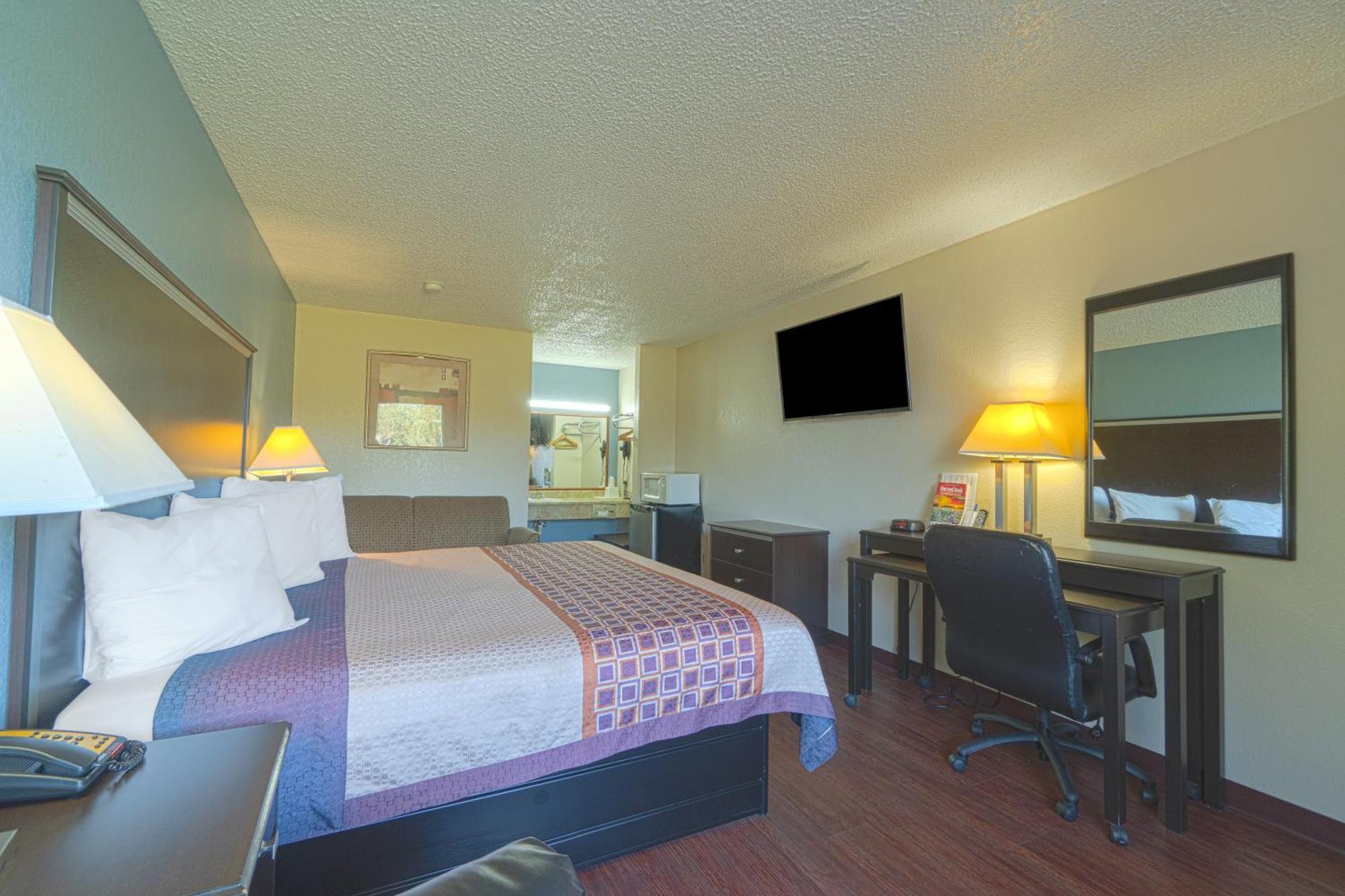 Regency Inn & Suites By Oyo Bay City Tx Luaran gambar